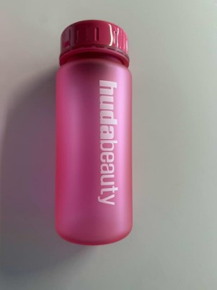 Picture of Huda Beauty Water Bottle, Pink, 550ml Capacity - PINK